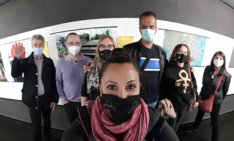 Da sinistra: Francesco DP, Simone (trentuno), Luisa G, Nikka, Sergio G., Luisa G. Giovanna (Ventuno). Pic panoramica by Nikka.